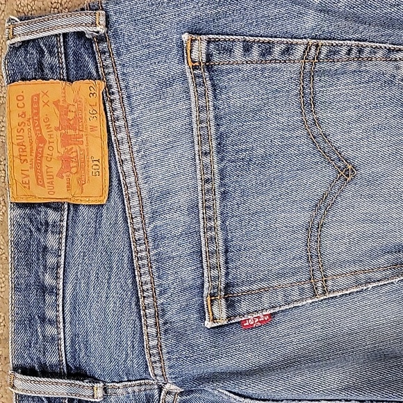 Men's Levi's 501, W36 L32 - Picture 3 of 4